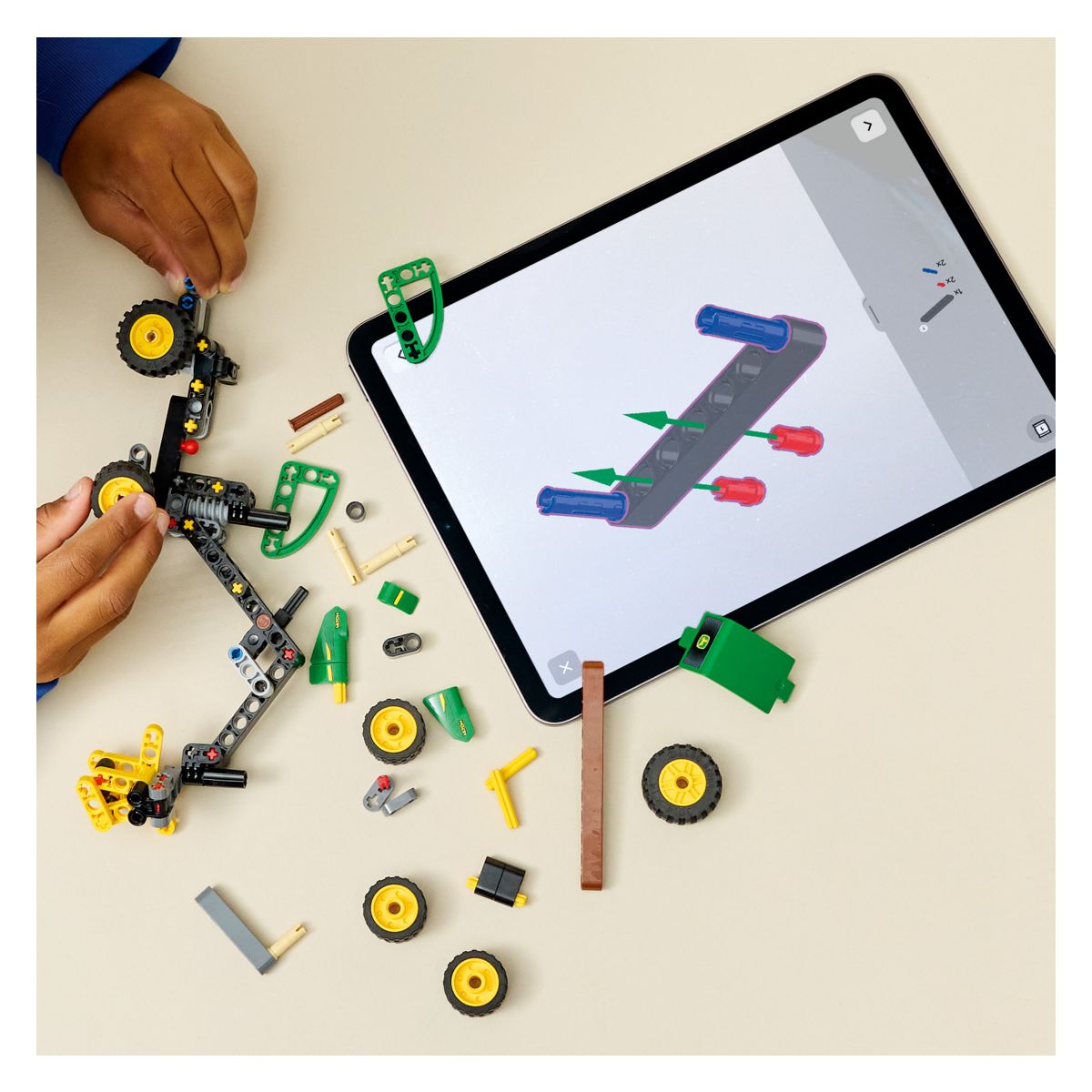 Kocke Technic Kombajn s kolesi John Deere 1470H 42218