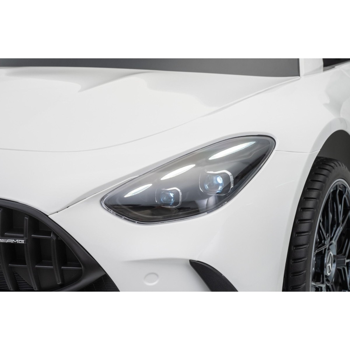 22V auto na akumulator Mercedes GT63 AMG, 4x200W, bijeli