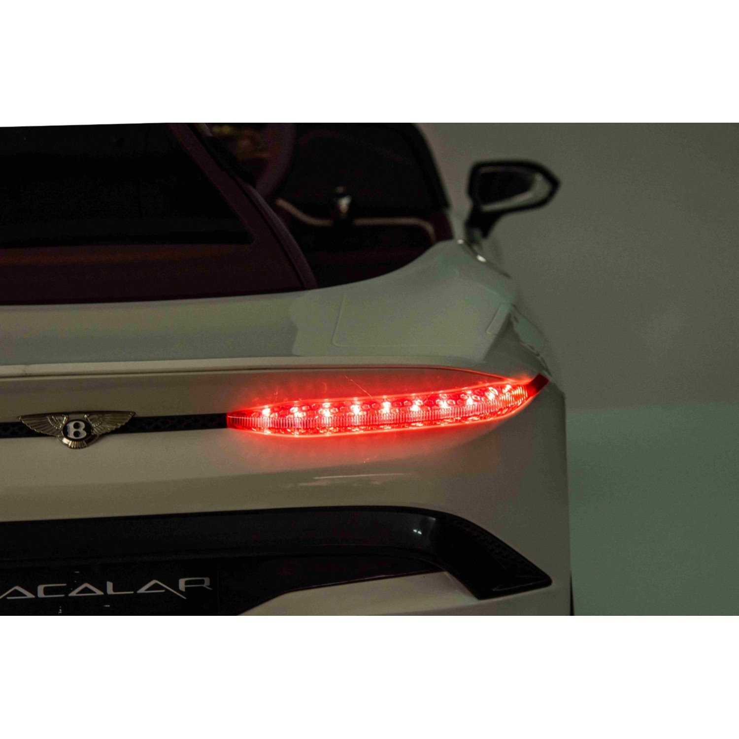 11V Bentley Bacalar, 2x25W, električni avtomobil za otroke