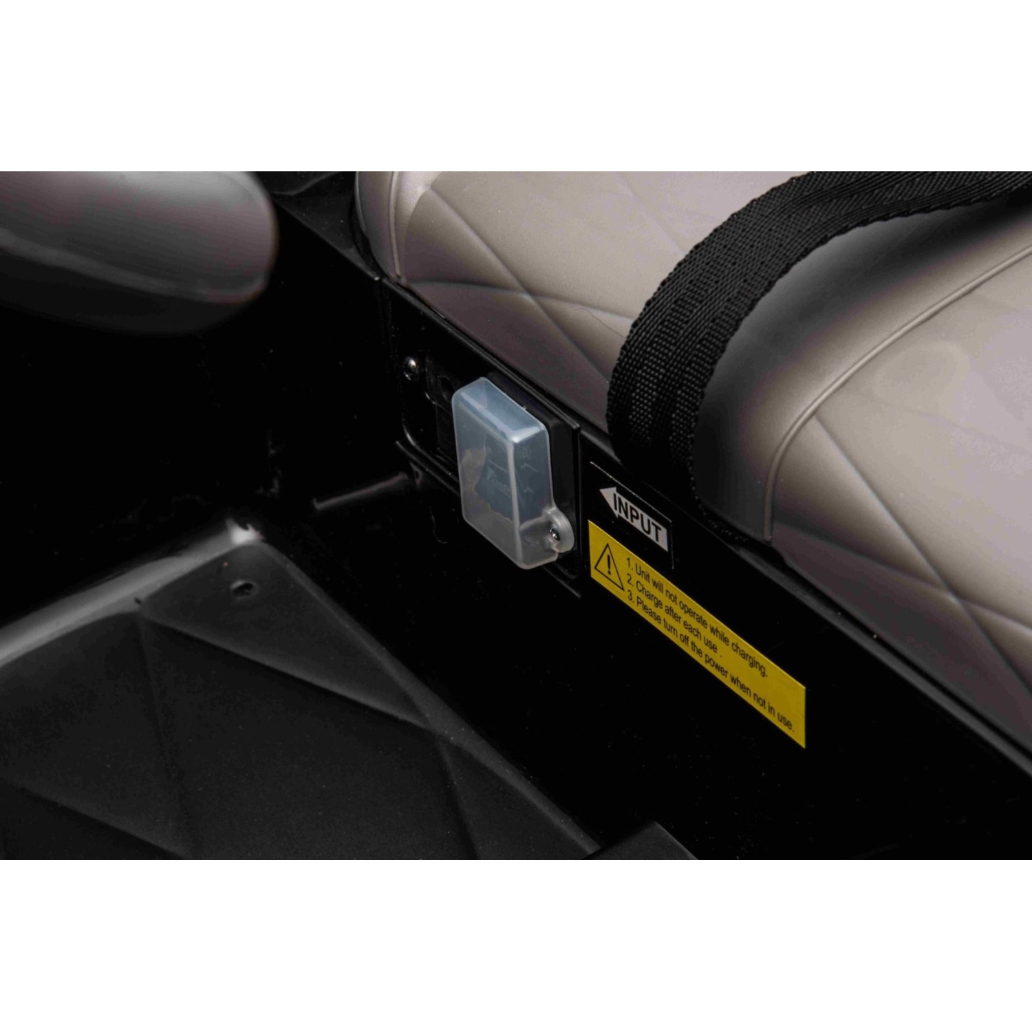 11V Bentley Bacalar, daljinec, autic na akumulator