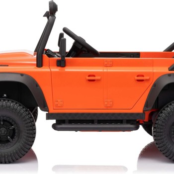 Land Rover Defender 110 SVX, auto na daljinca 4x4 Land Rover Defender 110 SVX, auto na daljinca 4x4