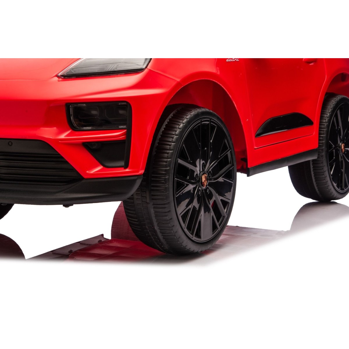 Beneo 11V avto na daljinca Porsche Macan, 2x35W, 2x2, rdeč 11V avto na daljinca Porsche Macan, 2x35W, 2x2, rdeč