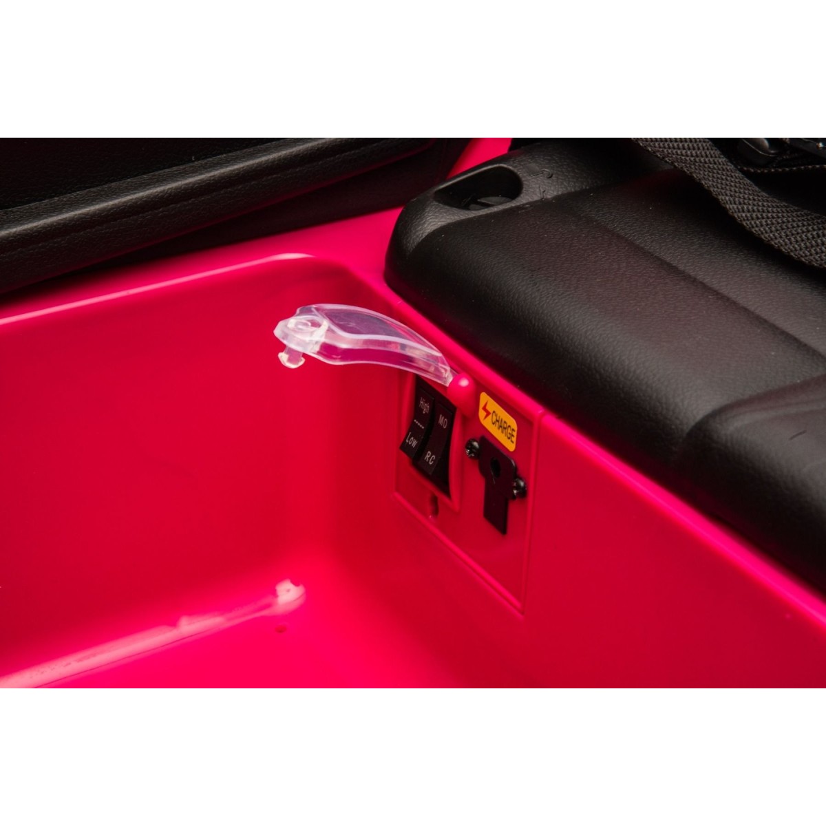 11V auto na akumulator Porsche Macan, pink
