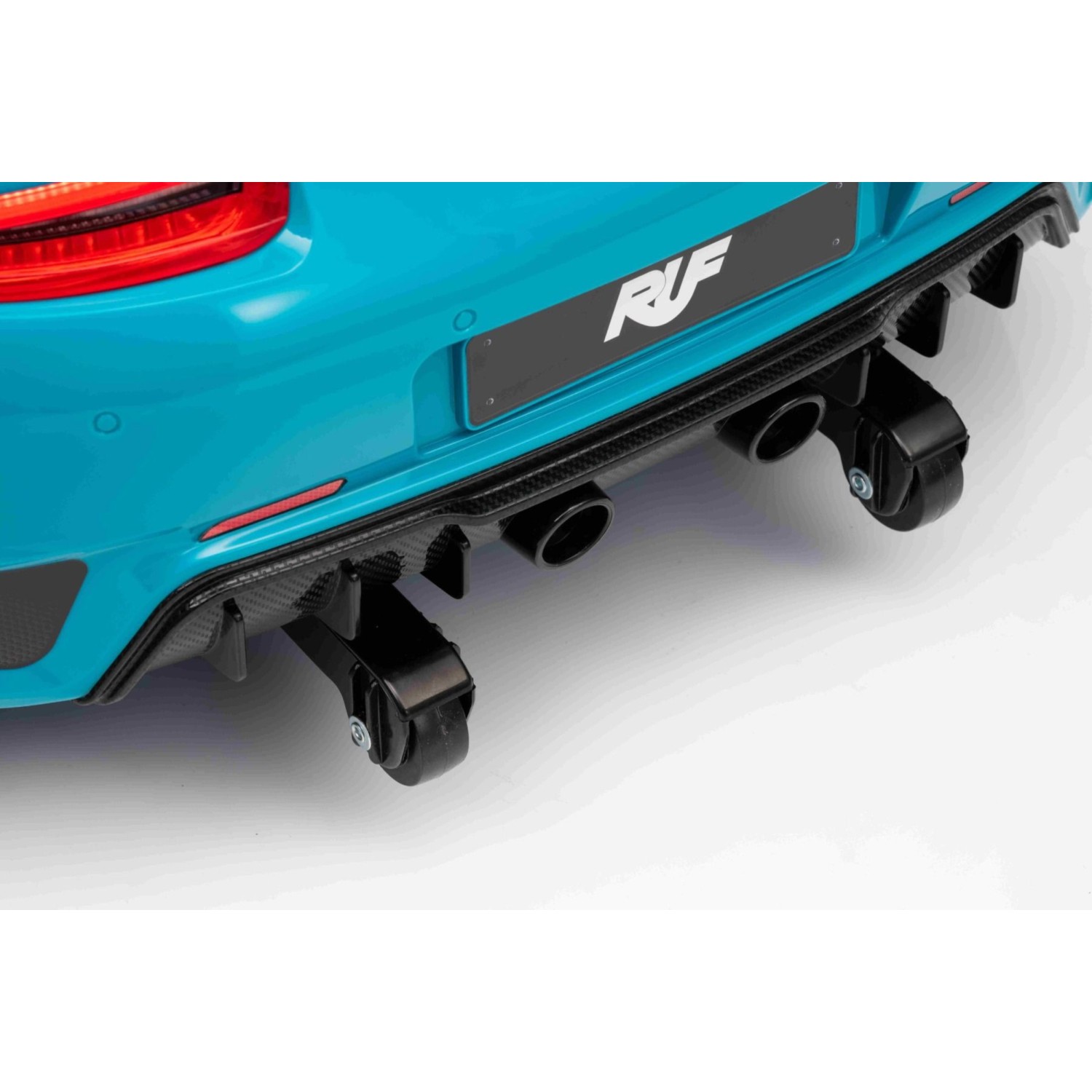 11V avto na daljinca RUF GT, 2x 35W, 5 km/h, do 30 kg