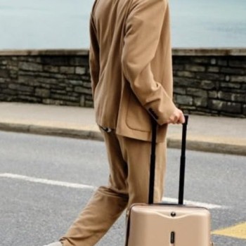 Putni kofer sa sjedalom CARRY ON Champagne Gold Putni kofer sa sjedalom CARRY ON Champagne Gold