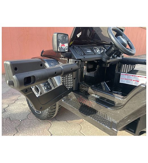 12V JEEP Wrangler RUBICON 4x4 Li - avto na akumulator, bel Beneo