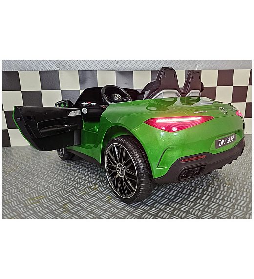 Auto na akumulator 12V Mercedes SL63 Metallic Green Cars4kids Trading