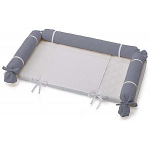 Previjalna podloga za komodo Montessori Grey