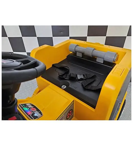 Kamion na akumulator Scania z žerjavom 12V rumen