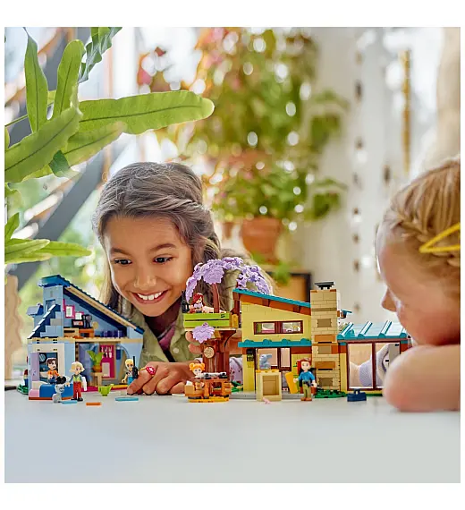 Lego kcoke Friends Obiteljske kuće Ollyja i Paisley 42620
