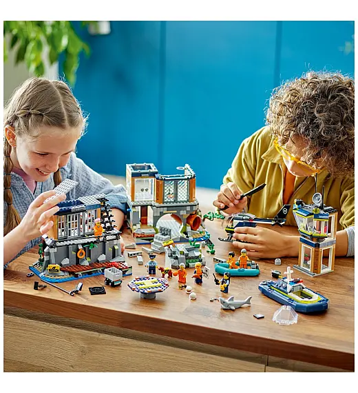 Lego kocke City Policijski Otoški zapor 60419