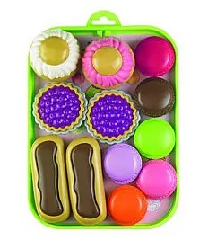 Ecoiffier sladice na pladnju