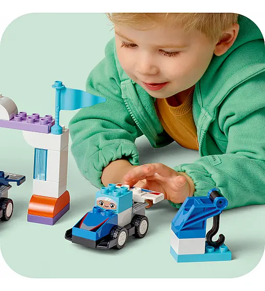 Kocke Duplo Dirkalniki in dirkalci ekipe F1® 10445 Lego