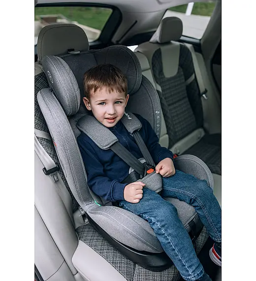 FreeON avtosedež i-Size 40-150 cm Sierra black 81897 FreeON