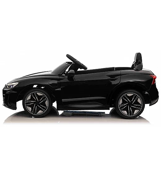 11V Audi RS E-tron GT, litij, crni