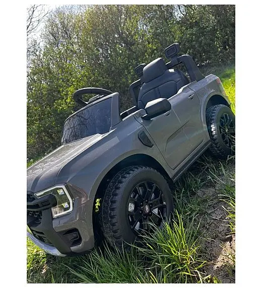 12V avto na akumulator FORD Ranger, 2x30W, bluetooth, črn