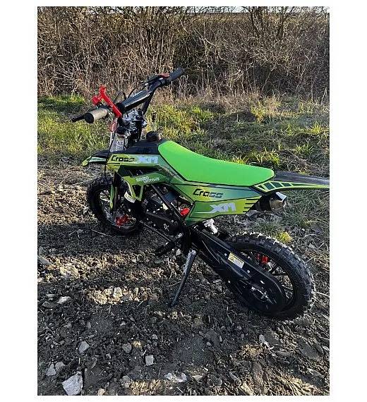 Kroser 50 kubika, 1,5 kW, dvotaktni, disk kočnice, zelen