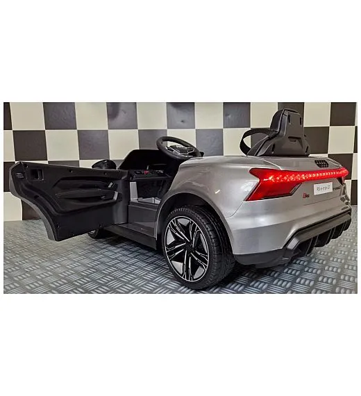 12V Audi E-tron GT - dječji akumulatorski auto, Metallic Silver