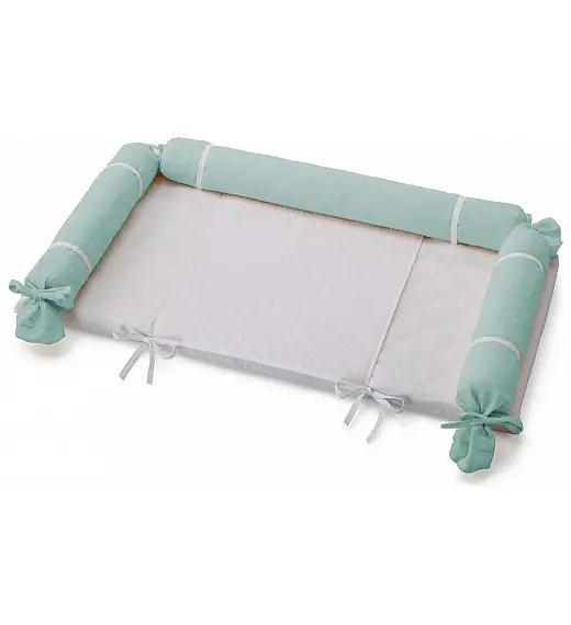Previjalna podloga za komodo Montessori Aqua Italbaby
