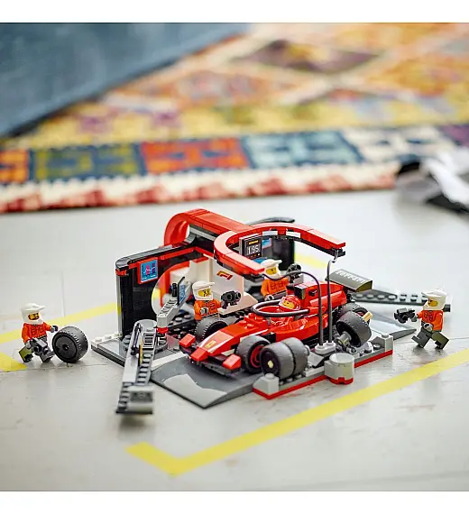 Lego® City 60443 Servisni boks in mehaniki z avtomobilom Ferrari F1® Lego
