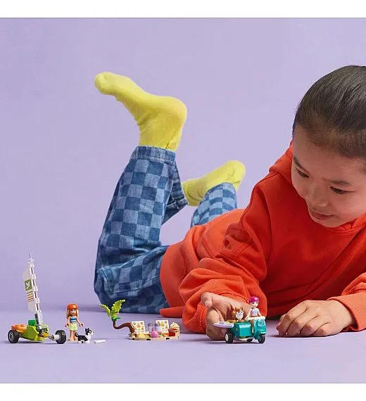 Lego® Friends 42641 Pustolovščina s srferskimi psički in skuterjem Lego