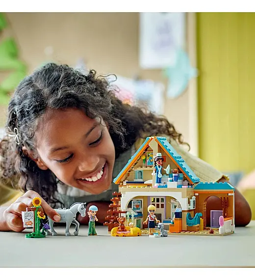 Lego® Friends 42651 Veterinarska klinika za konje in hišne ljubljenčke Lego