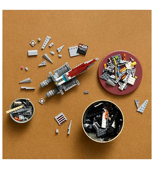 Lego® Star Wars™ 75404 Napadalna ladja razreda Acclamator™ Lego
