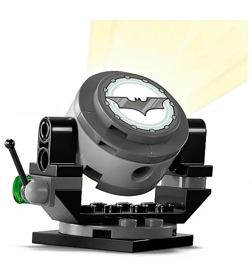 Lego® Super Heroes 76303 Batmanov™ Tumbler proti Two Faceu™ in Jokerju™ Lego
