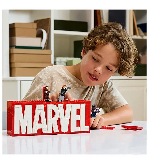 Lego® Super Heroes 76313 Logotip in minifigure MARVEL Lego