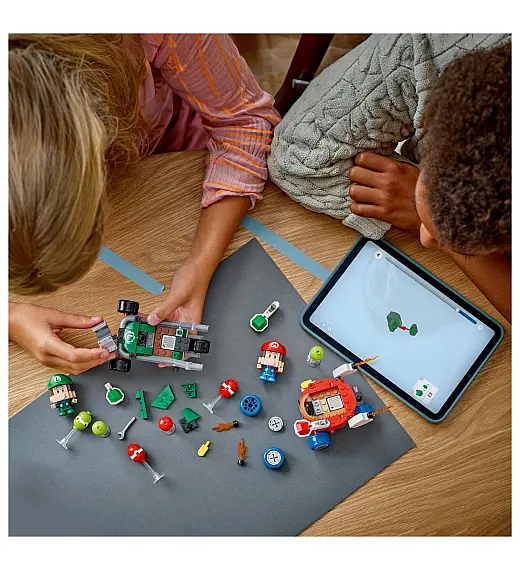 Lego® Super Mario™ 72034 Mario Kart™ – Baby Mario vs Baby Luigi Lego