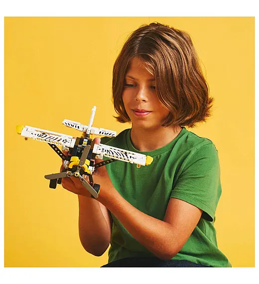 Lego® Technic™ 42198 Goščavsko letalo Lego