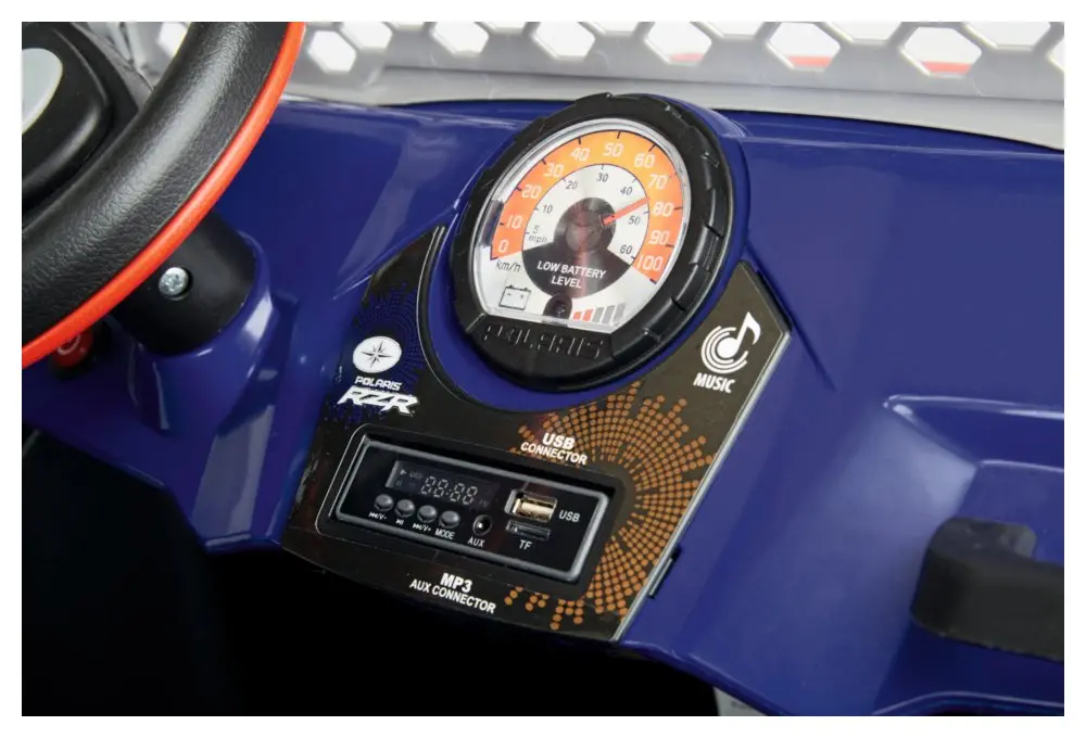 FM radio, MP3 predvajalnik, USB, SD, AUX