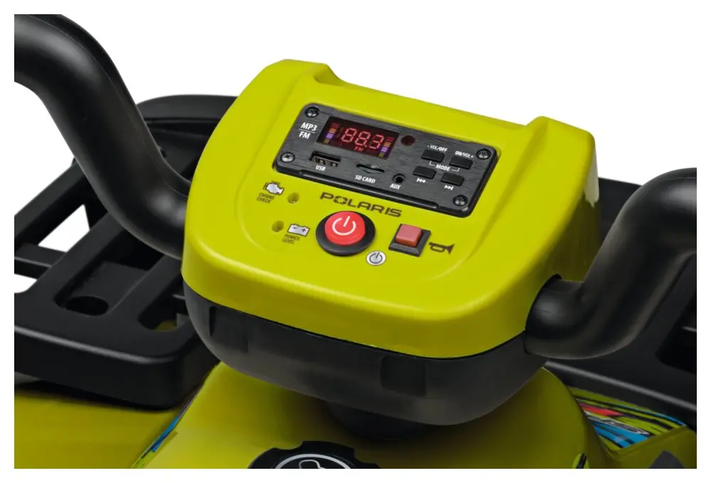FM radio z MP3 predvajalnikom, USB vhodom, SD režo in AUX priključkom