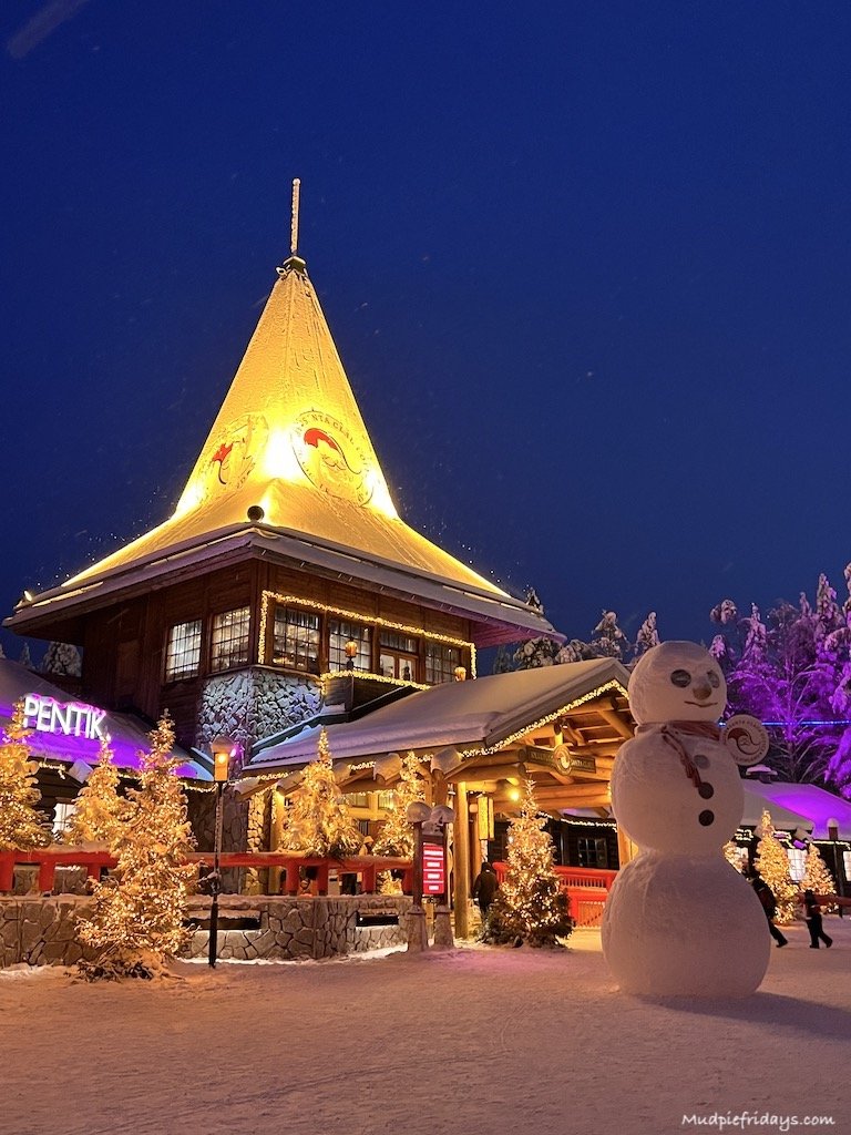 Božičkova vas na Laponskem Božičkova vas na Laponskem