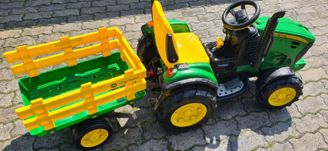 Dječji traktor JD Ground force