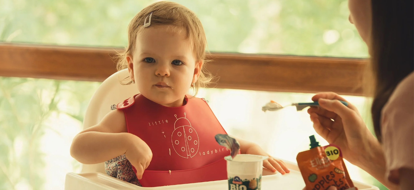 Uvođenje čvrste hrane Uvođenje čvrste hrane